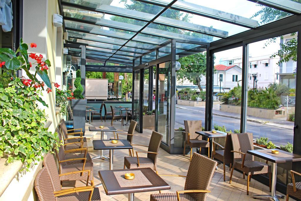 Hotel Philadelphia Cattolica Exterior foto